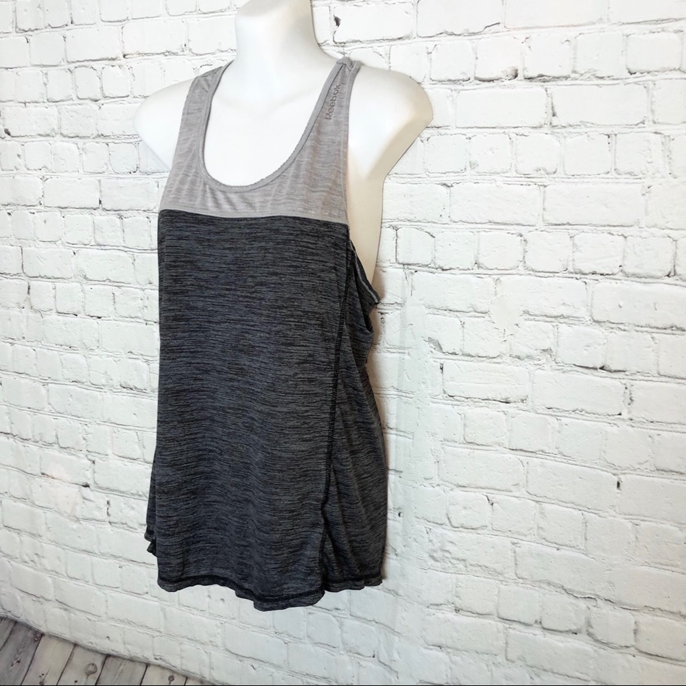 Reebok Gray Workout Tank Size Medium